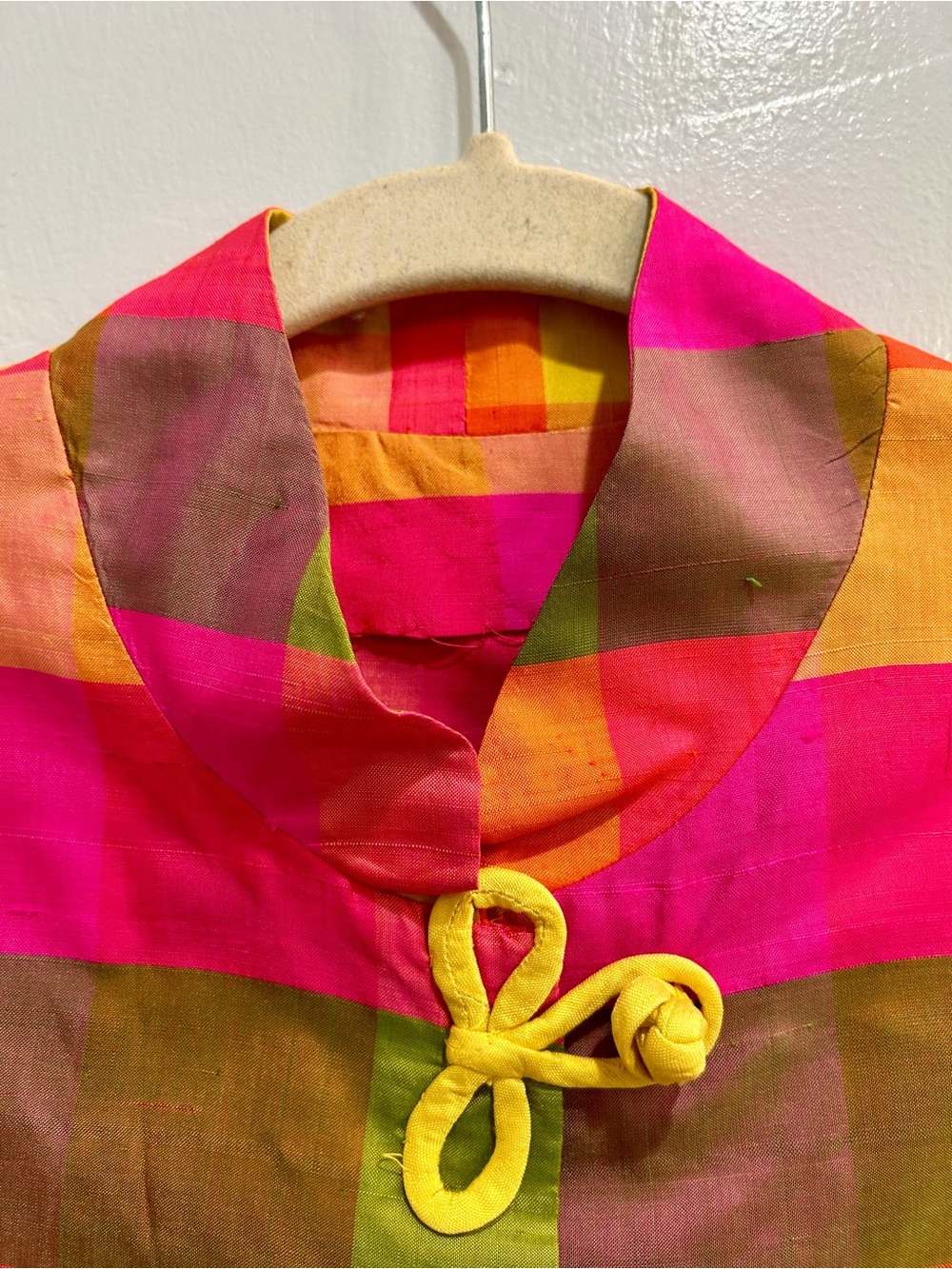 Vintage 60s Plaid Raw Silk Cheongsam Mandarin Collar Tunic Top Frog Closure - Picture 4 of 14